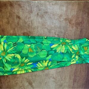 Vintage Aloha Vibrant Green floral